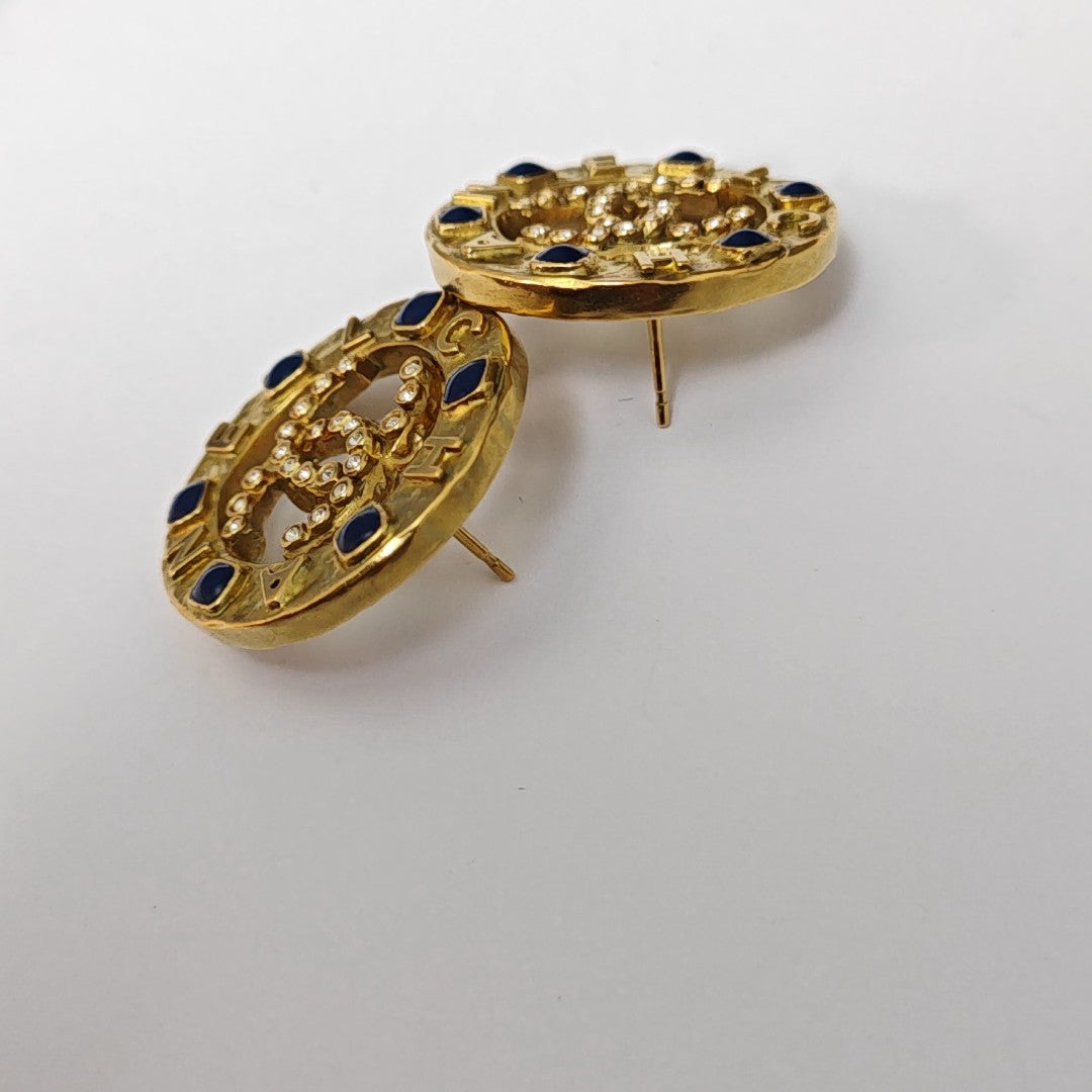 Metal Gold Stud Earrings