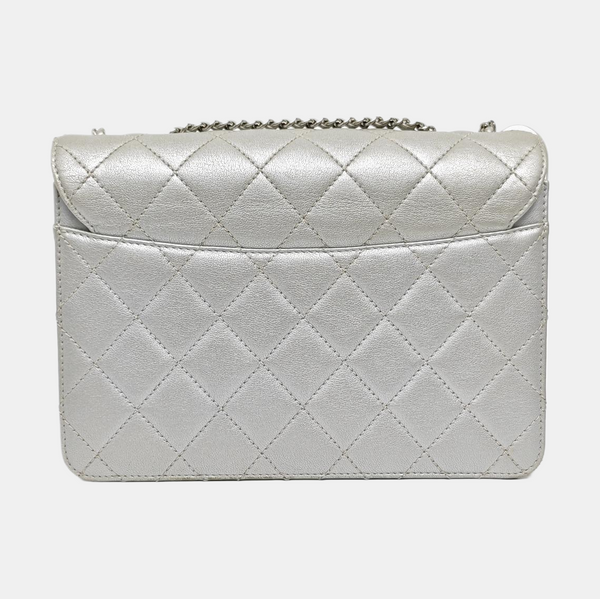 BEAUTY LOCK Quilted Lambskin Gray