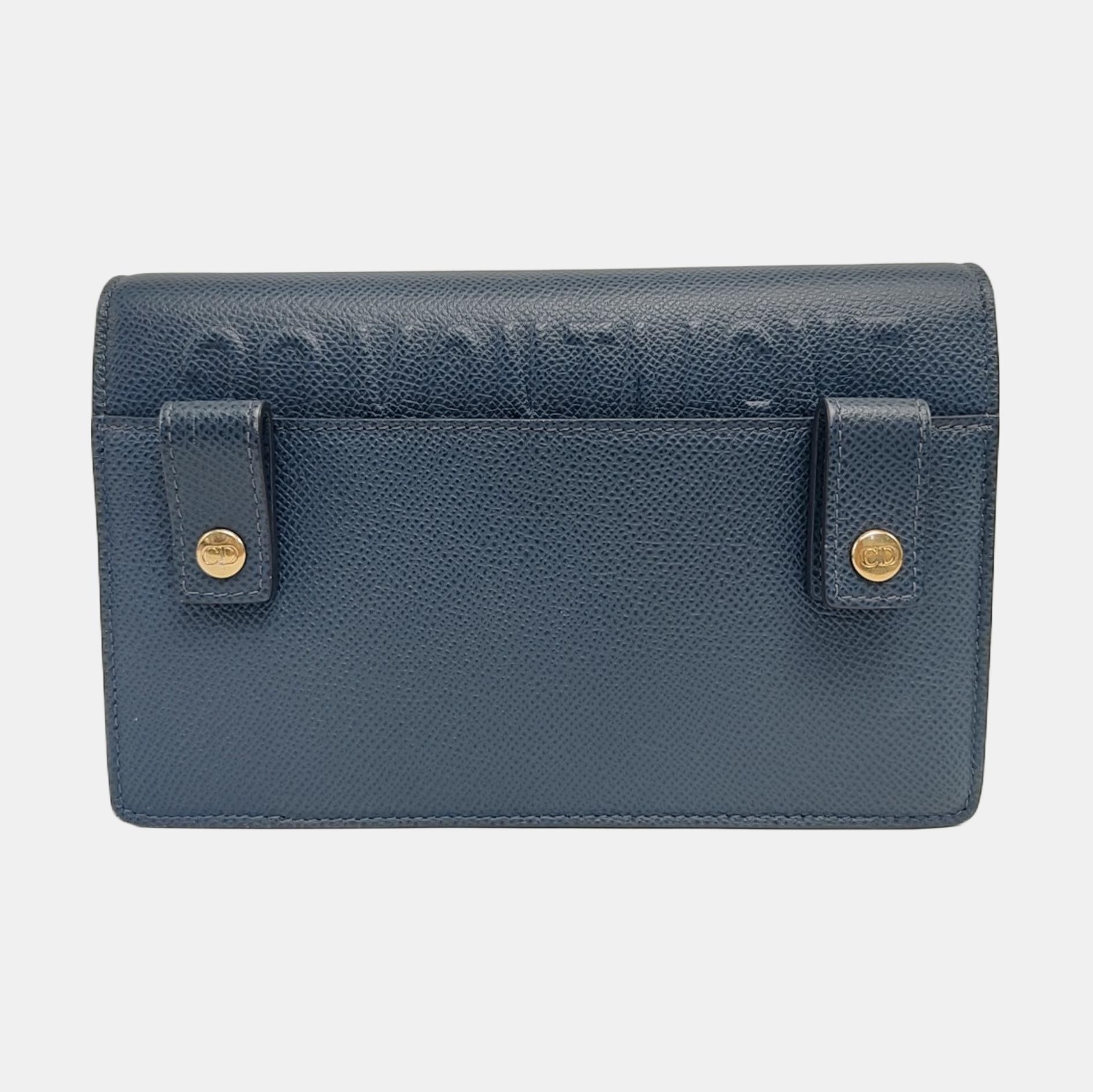 Authenticated pre-owned  30 Montaigne Calfskin Blue - Shoulder Bag at Looply