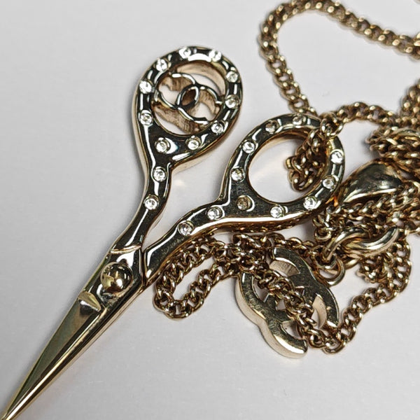 Metal Gold Necklace