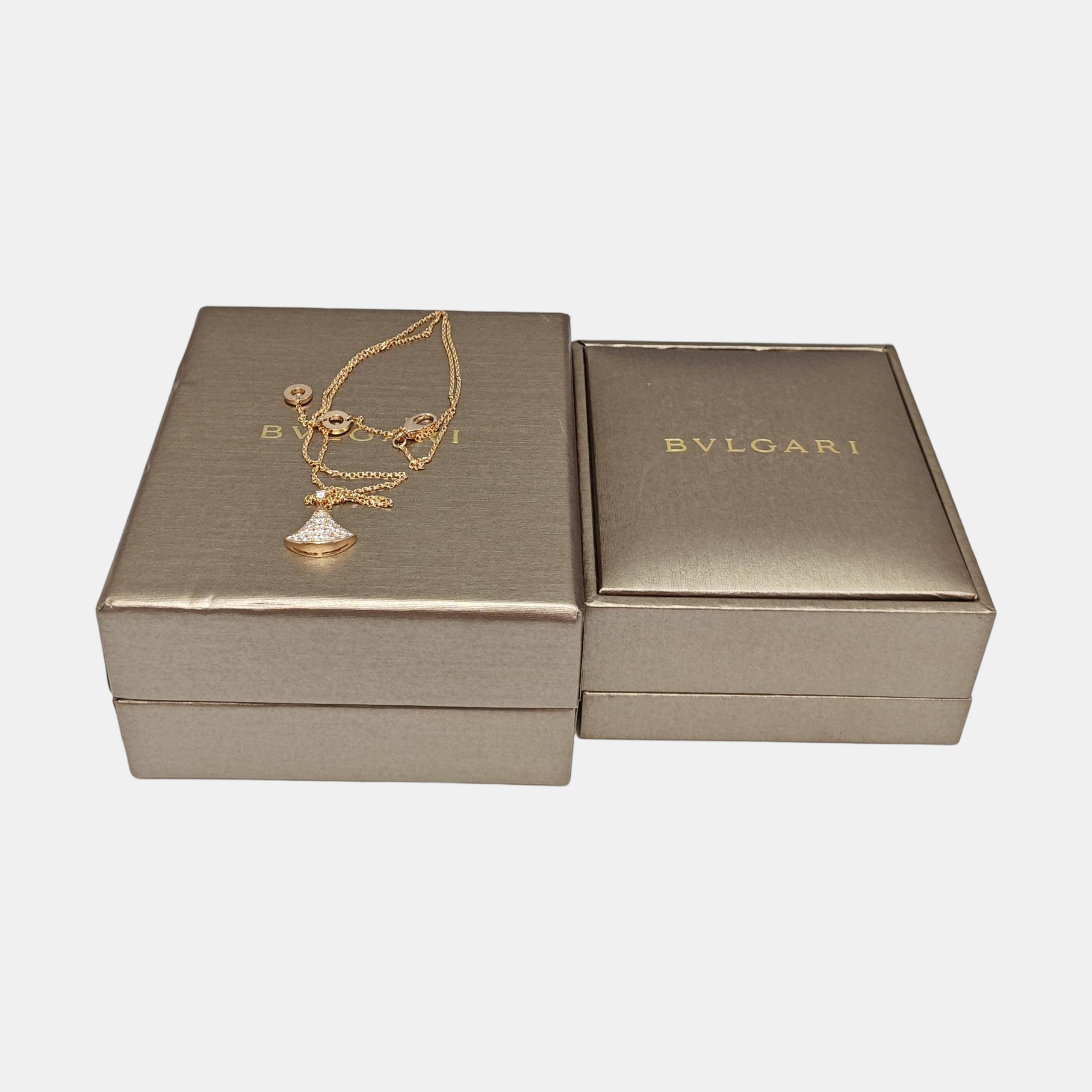 DIVAS' DREAM 18k Rose Gold Necklace
