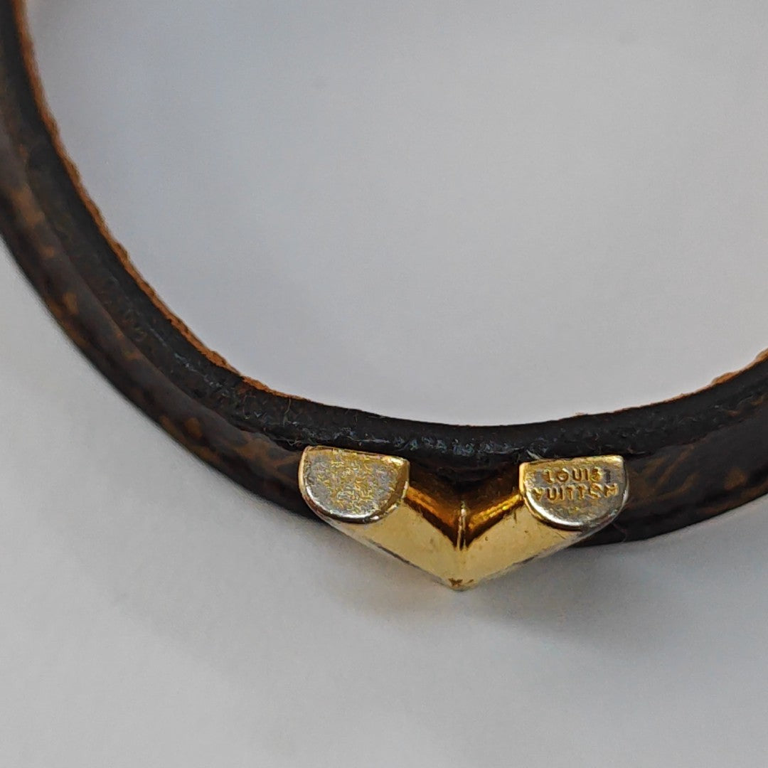 ESSENTIAL V Leather Brown Bangle