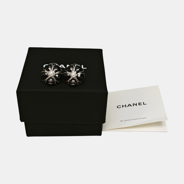 Metal Black Stud Earrings