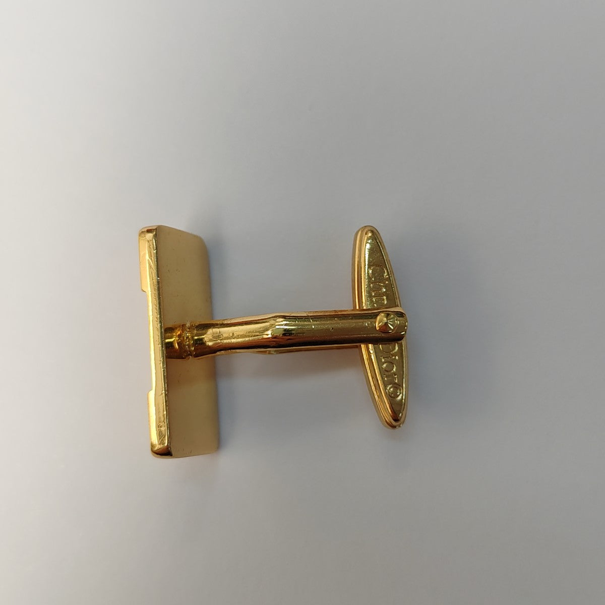 Metal Cufflink Gold