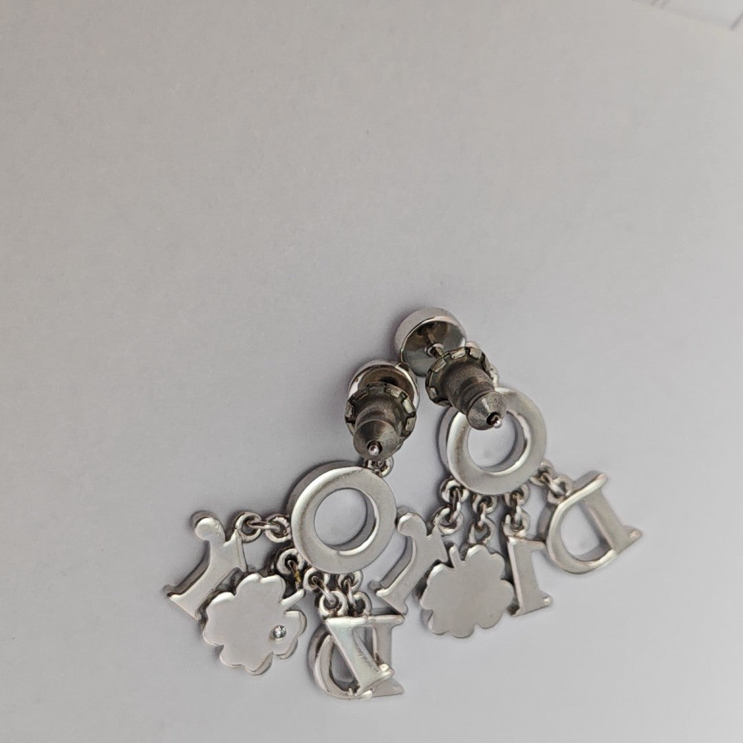 Metal Silver Stud Earrings
