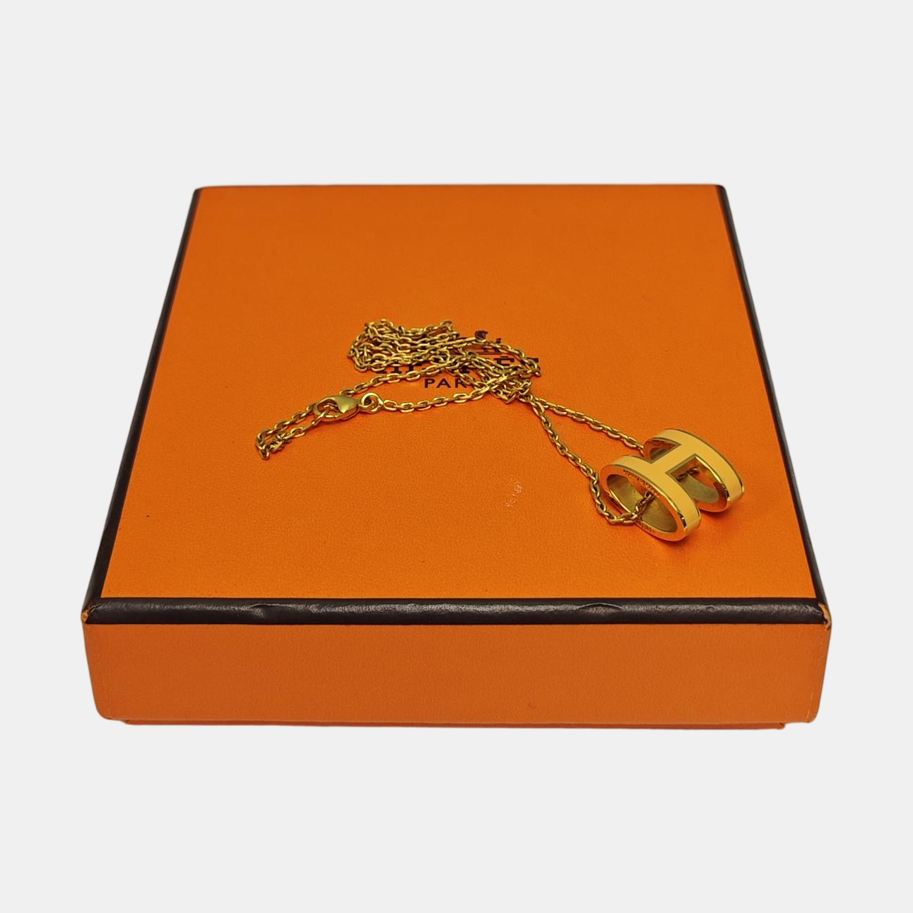 Pop H Metal Gold Necklace