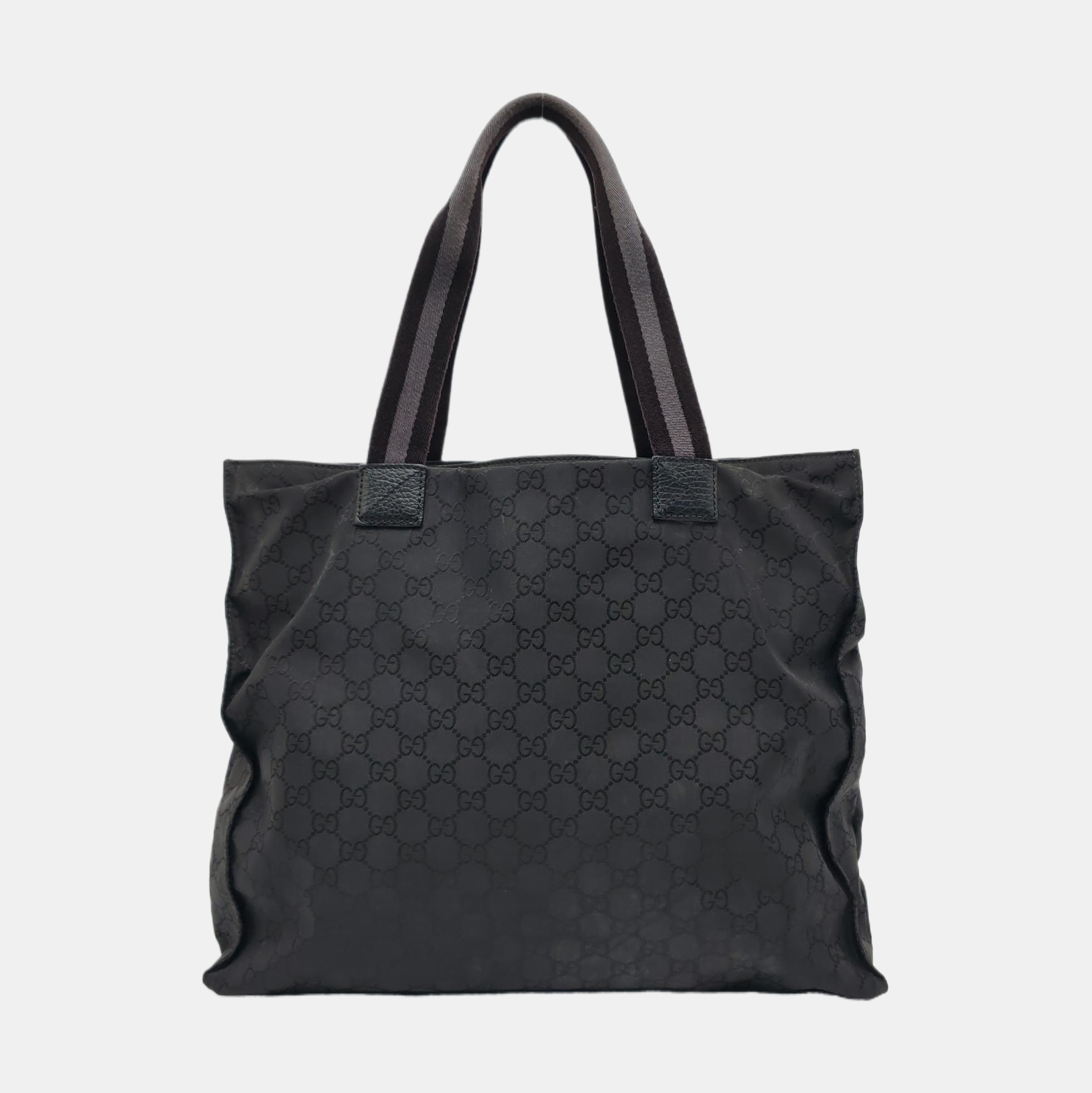 Monogram Canvas Black