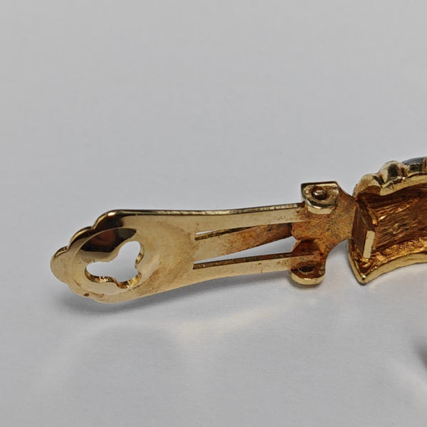 Twist Round Metal Gold Clip On Earrings