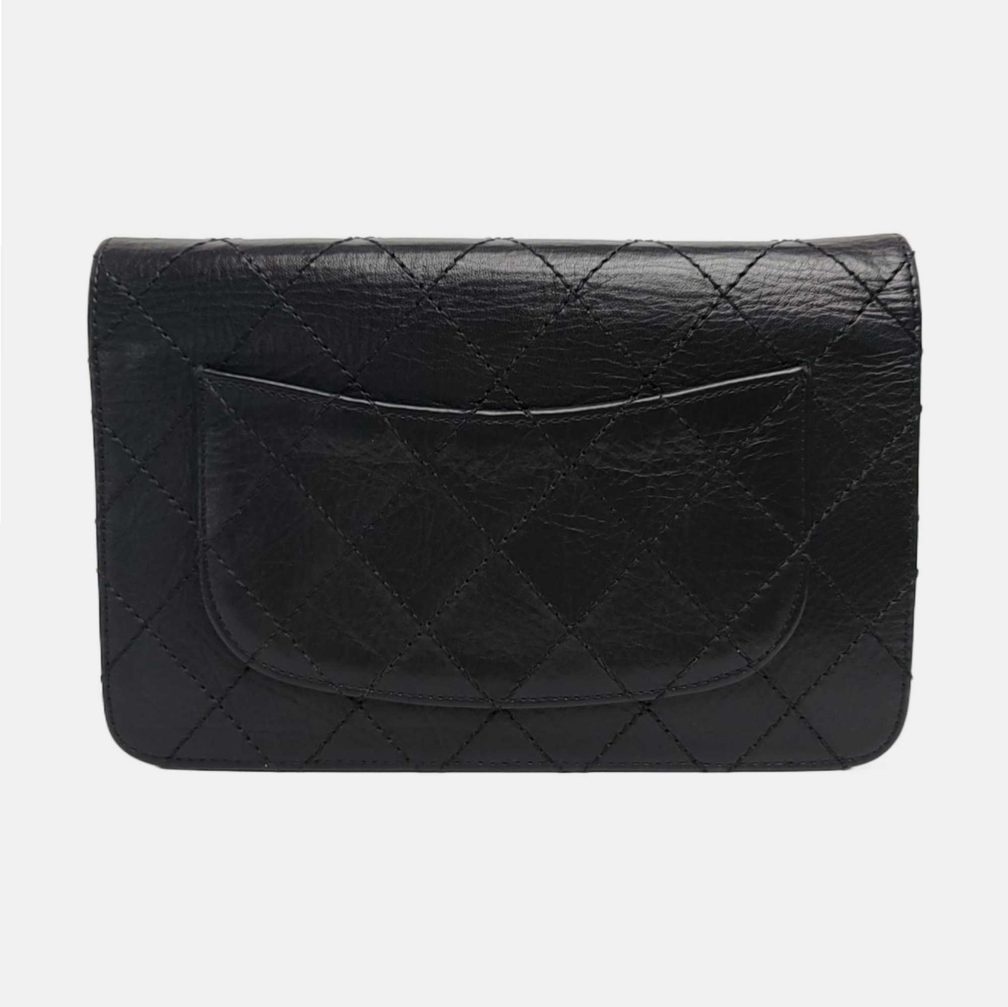 Authenticated pre-owned  2.55 WOC Quilted Calfskin Black - Crossbody Bag at Looply
