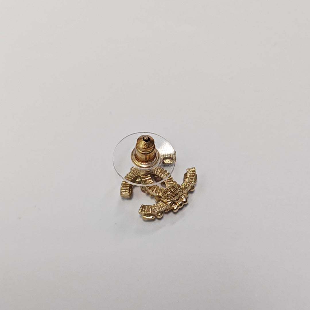 Metal Gold Stud Earrings