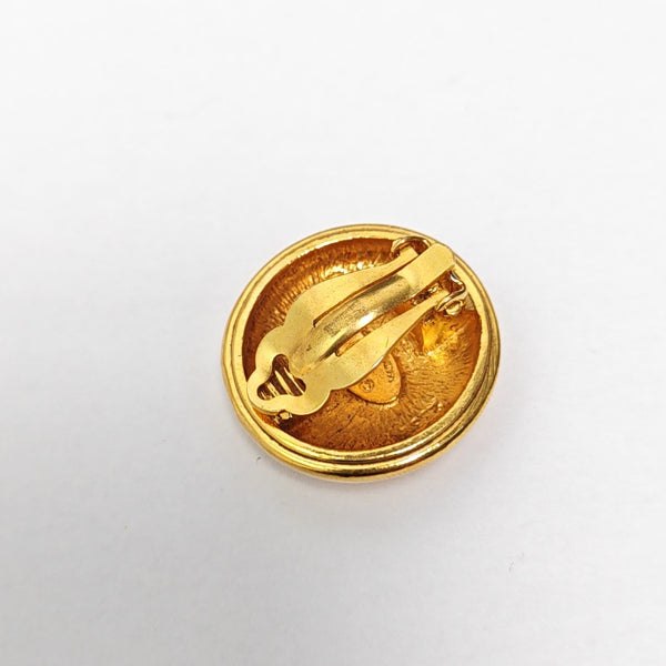 Vintage Metal Gold Clip On Earrings