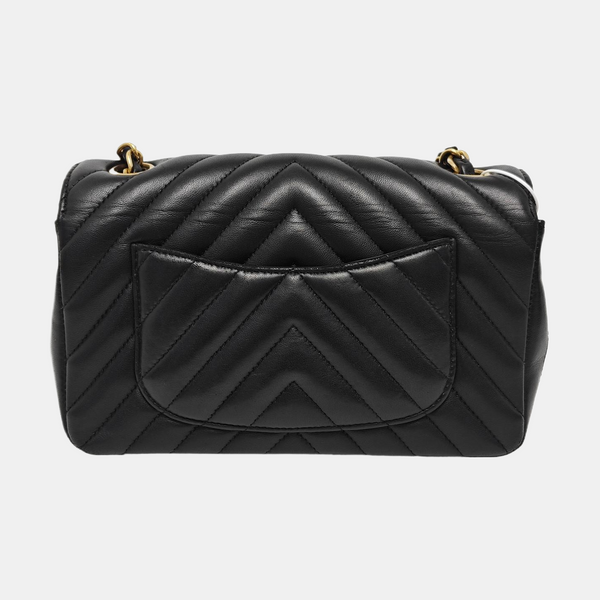 CLASSIC FLAP Mini Chevron Lambskin Black