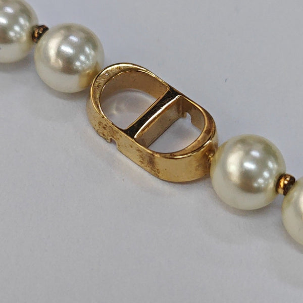 30 Montaigne Metal White Bracelet
