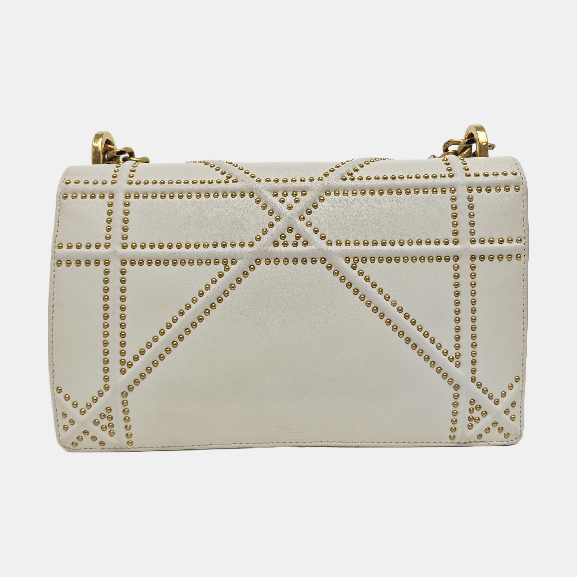 Diorama Medium Cannage Calfskin White