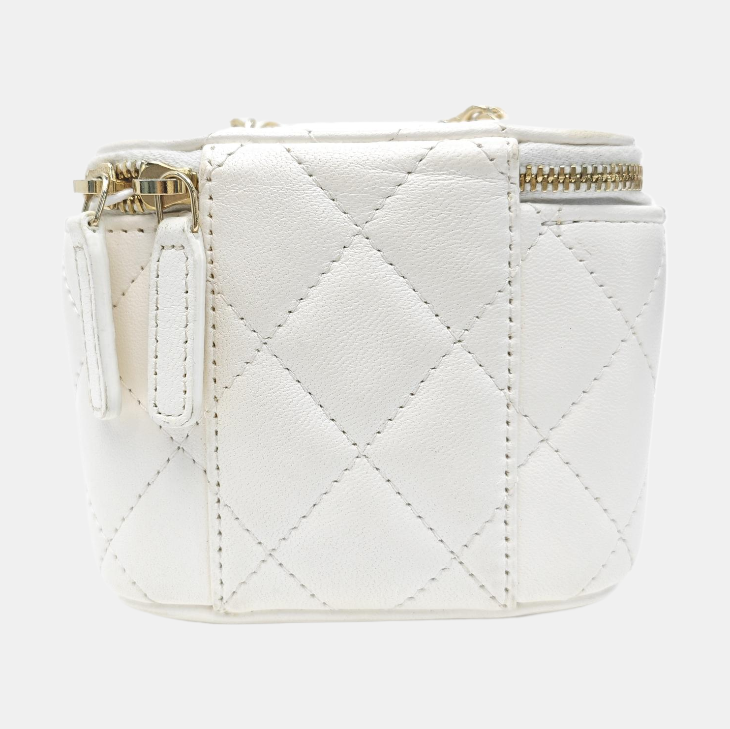 VANITY CASE Small Quilted Lambskin White