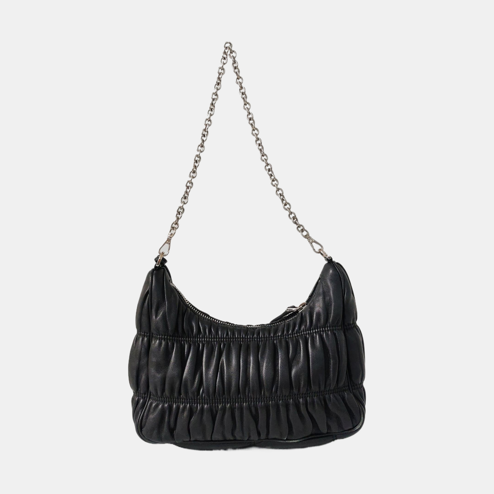 Authenticated pre-owned  Re-Edition2005 Quilted Lambskin Black - Top Handle Bag at Looply