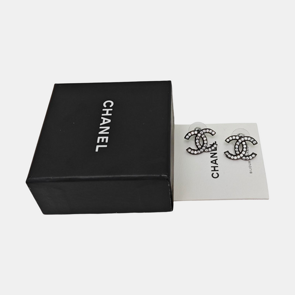 Metal Gray Stud Earrings