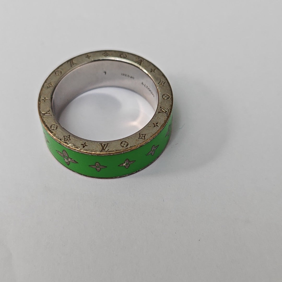 Metal Green Ring EU 61