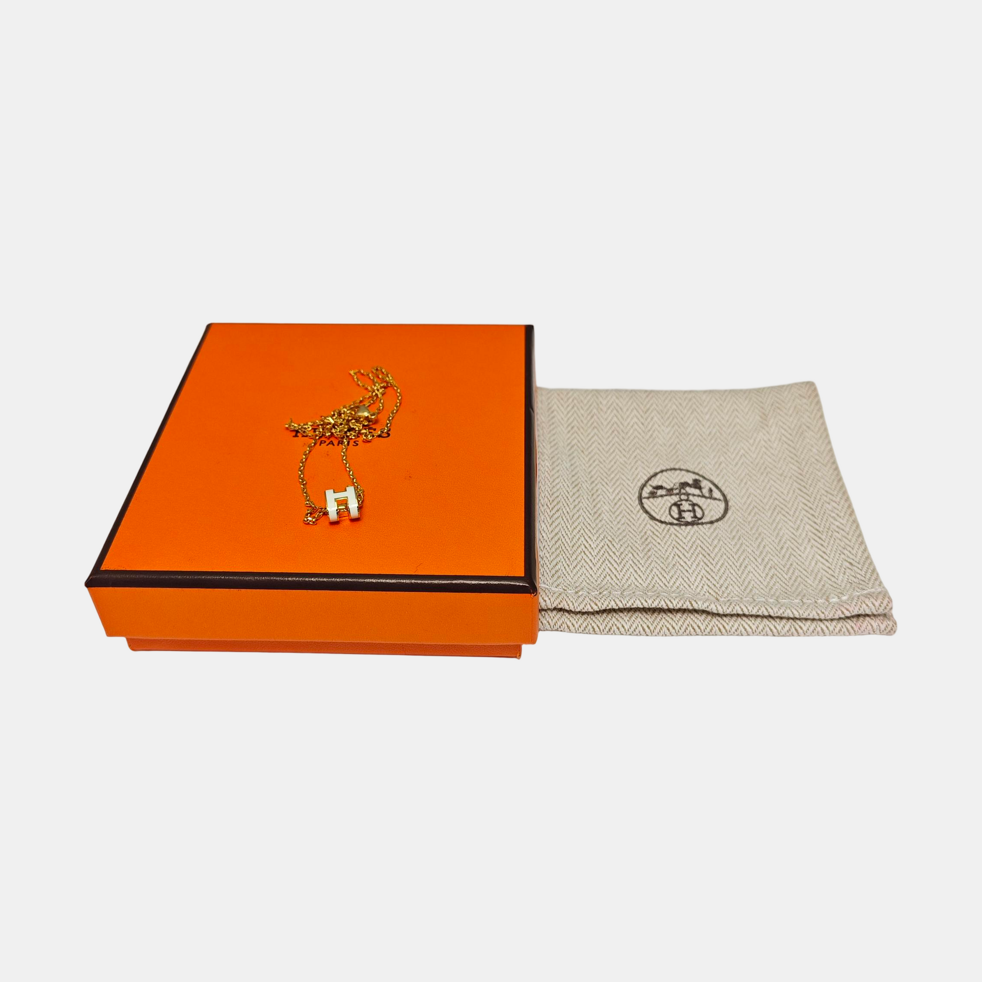 Pop H Metal Gold Necklace