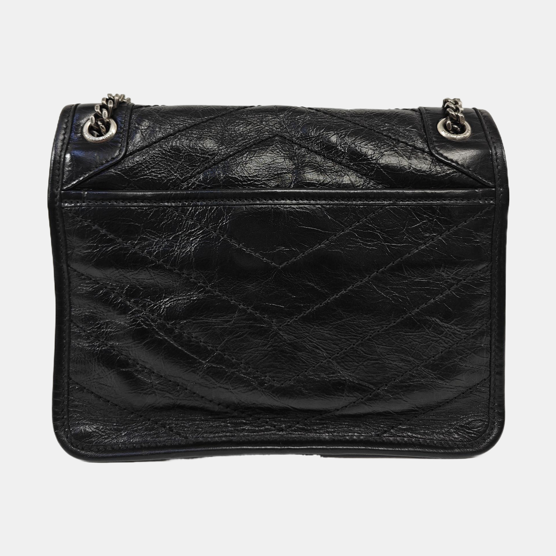 NIKI Small Chevron Calfskin Black