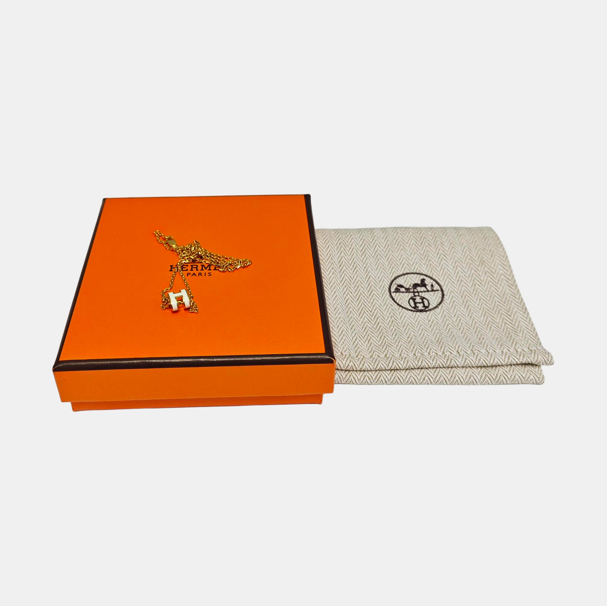 Pop H Metal Gold Necklace