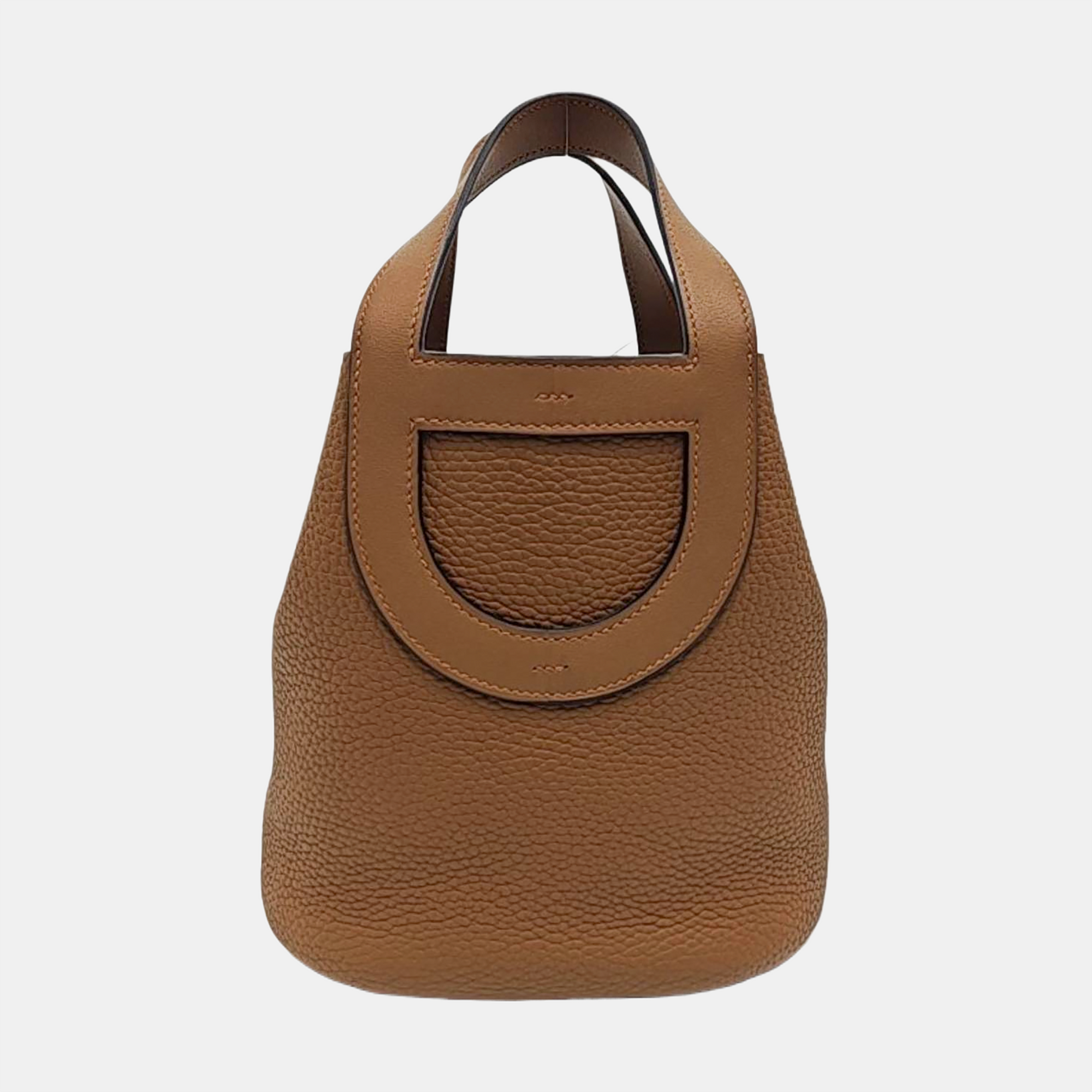 In-The-Loop 18 Clemence Brown