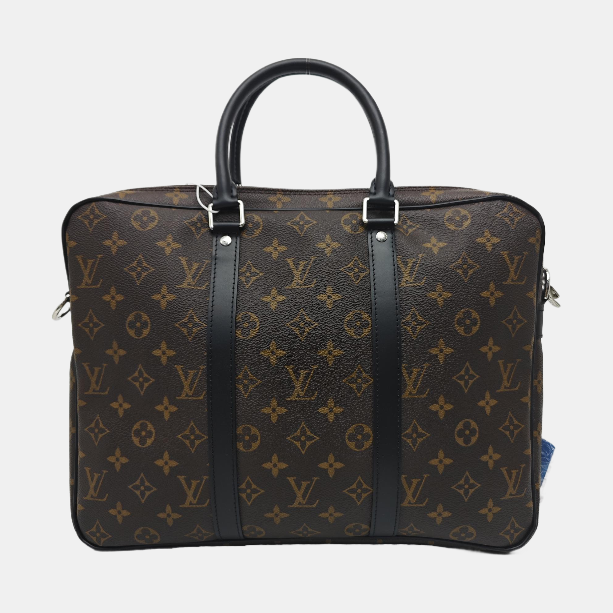 PORTE-DOCUMENTS PM Monogram Coated Canvas Brown