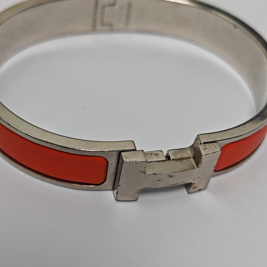 Clic Hh Metal Orange Bangle