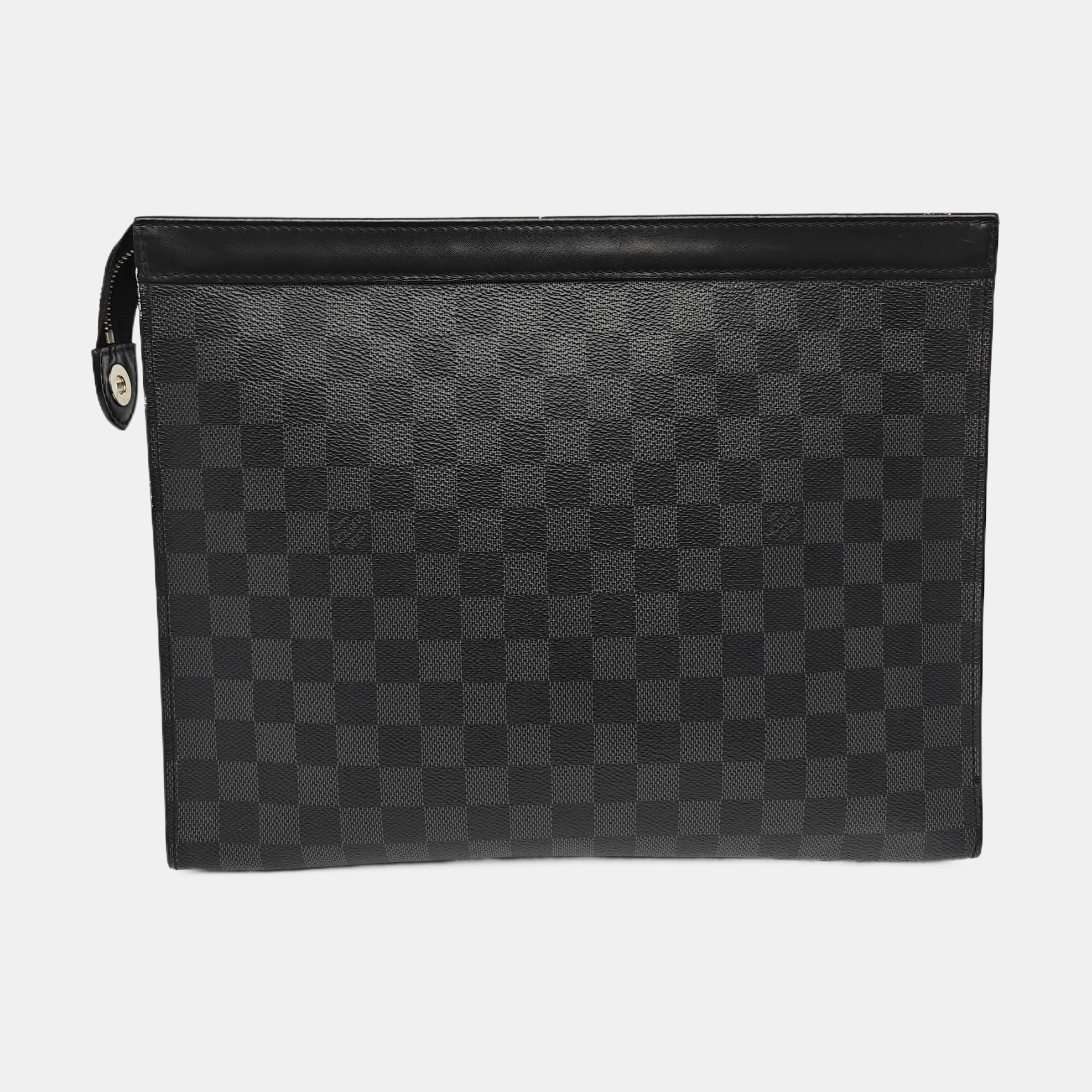 Pochette Voyag GM Damier Graphite Coated Canvas Gray
