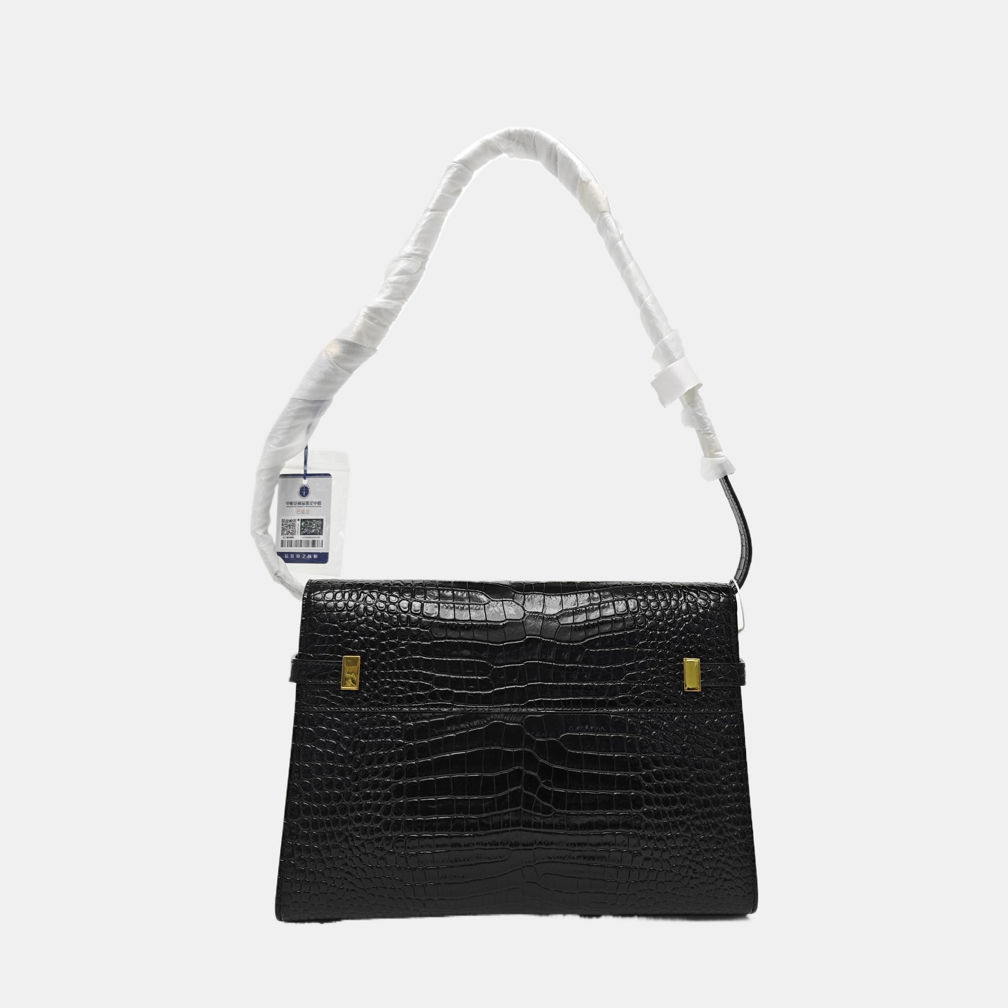 MANHATTAN Medium Calfskin Black