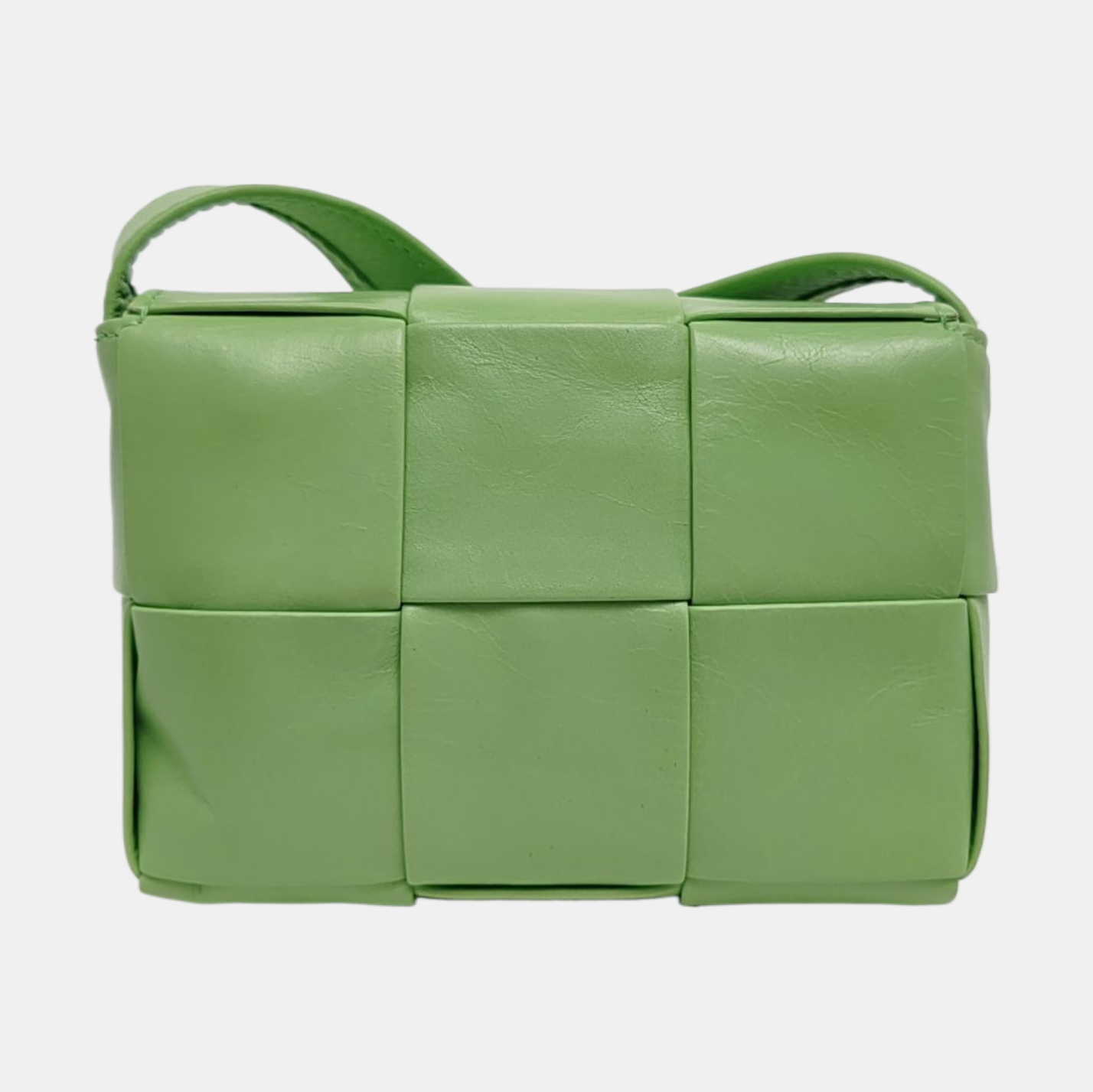 Authenticated pre-owned  Cassette Mini Calfskin Green - Shoulder Bag at Looply