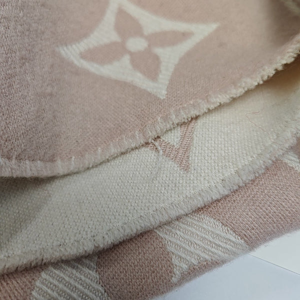 Wool Scarf Pink