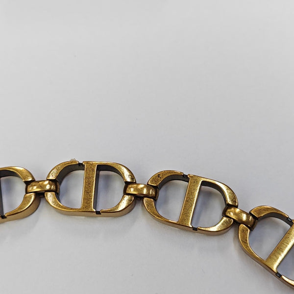 30 Montaigne Metal Gold Necklace