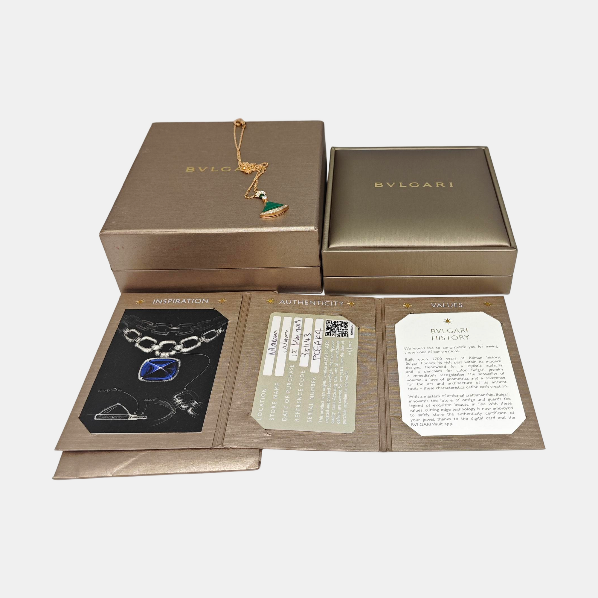DIVAS' DREAM 18k Rose Gold Green Necklace