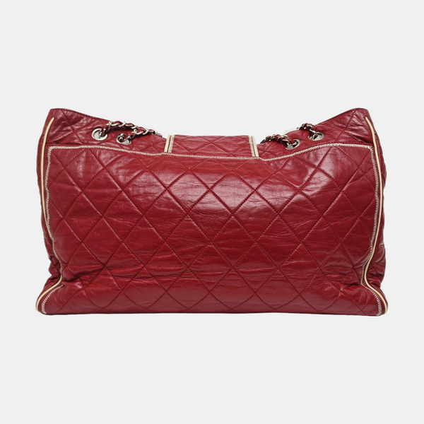 Quilted Lambskin Shoulder Bag Red