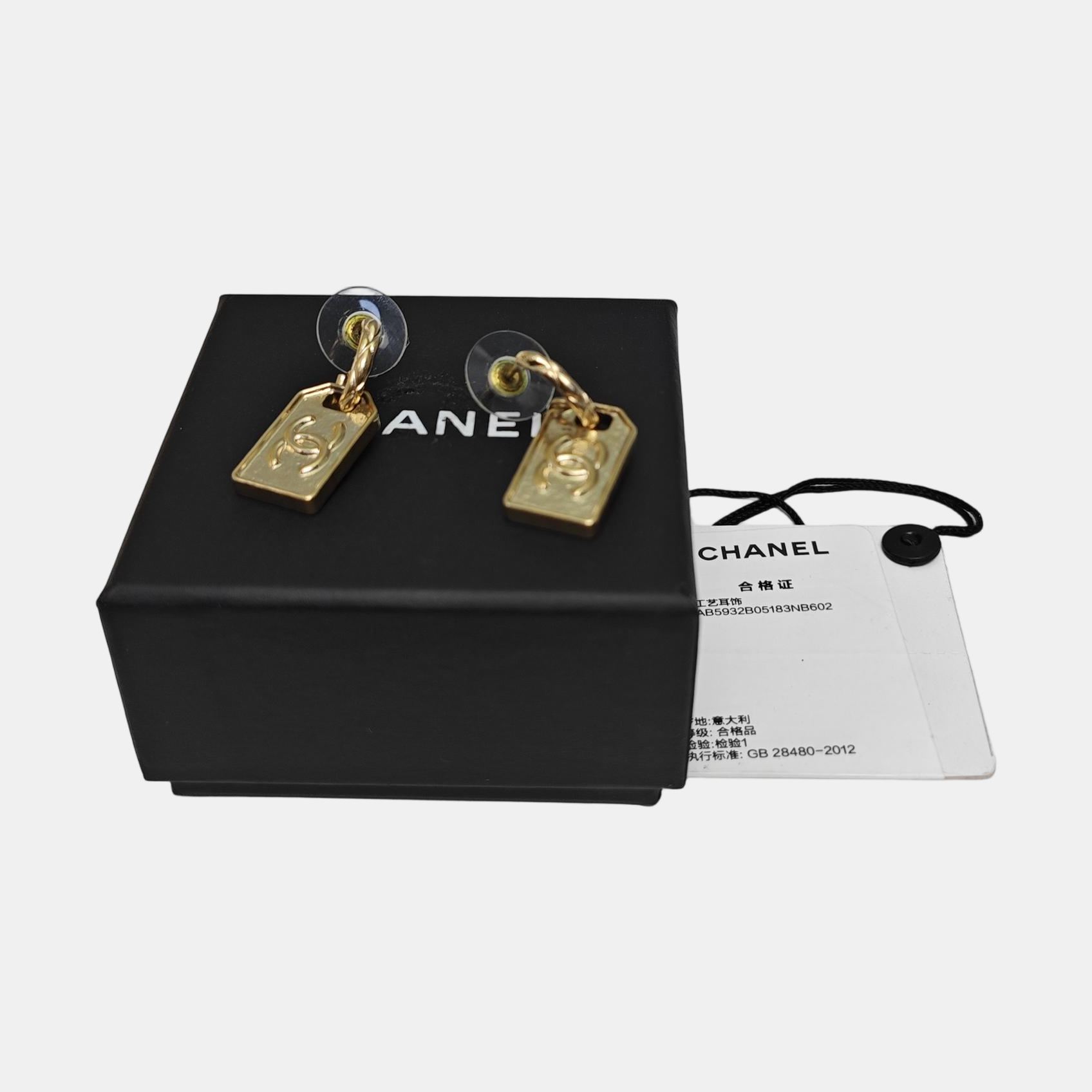 Metal Gold Earrings