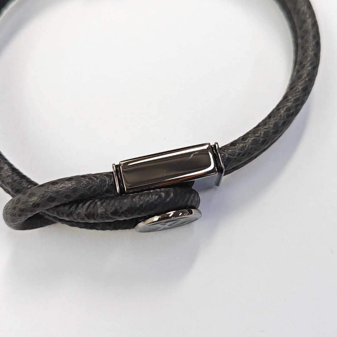 LOOP IT Coated Canvas Black Bangle