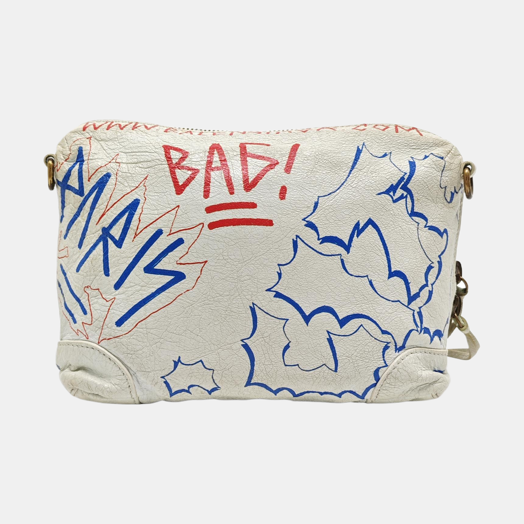 Authenticated pre-owned  Classic City Lambskin White - Shoulder Bag at Looply