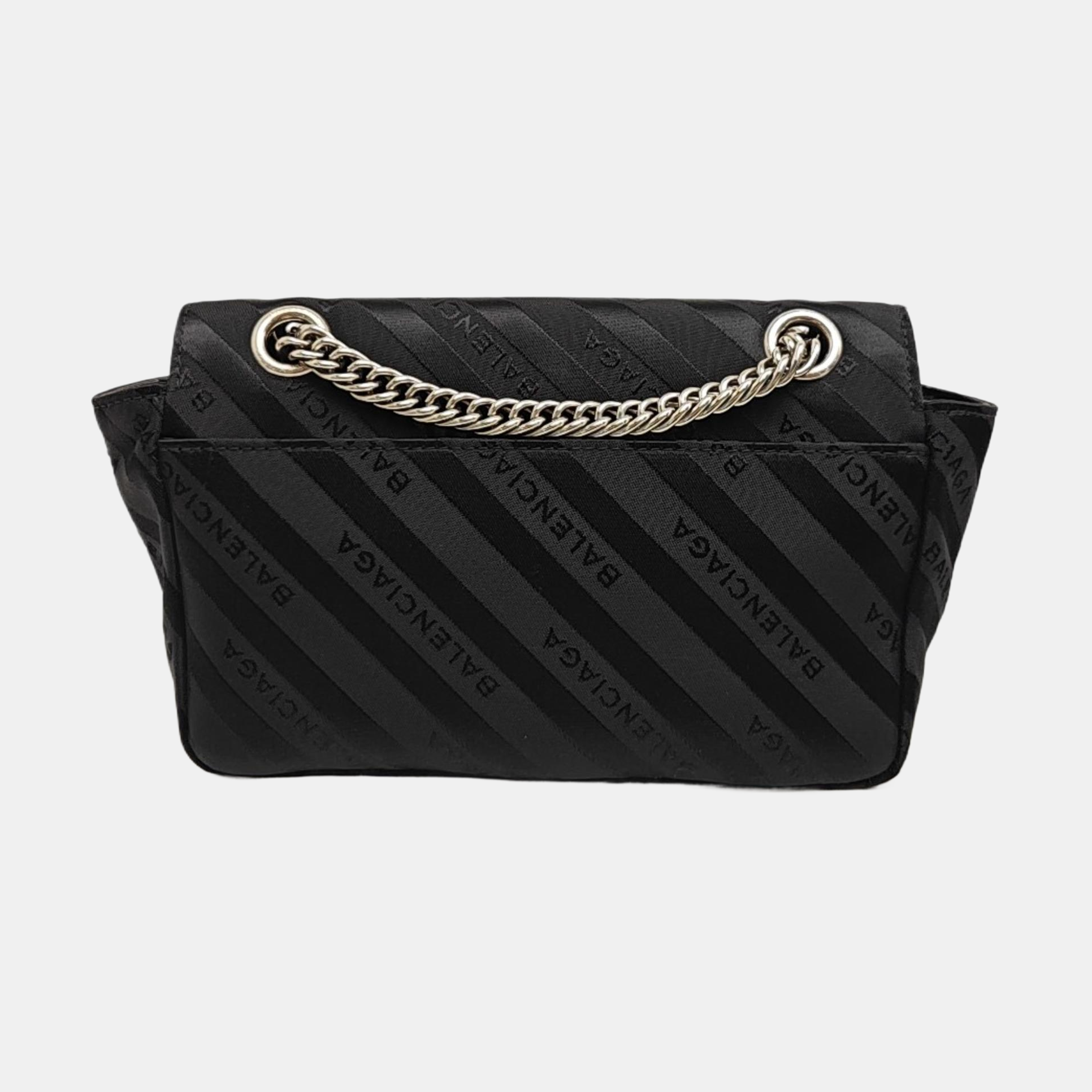 BB Fabric Black