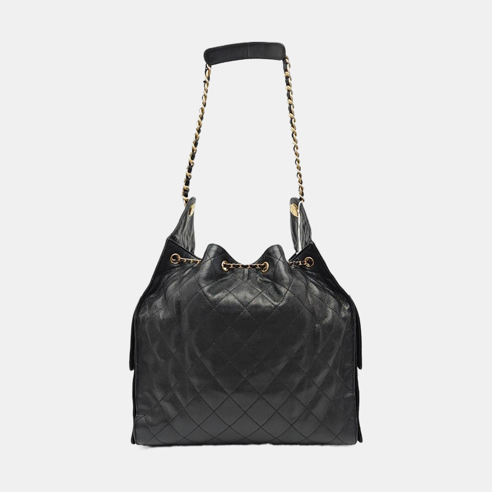 CHANEL 25 Medium Quilted Grained Calfskin Black
