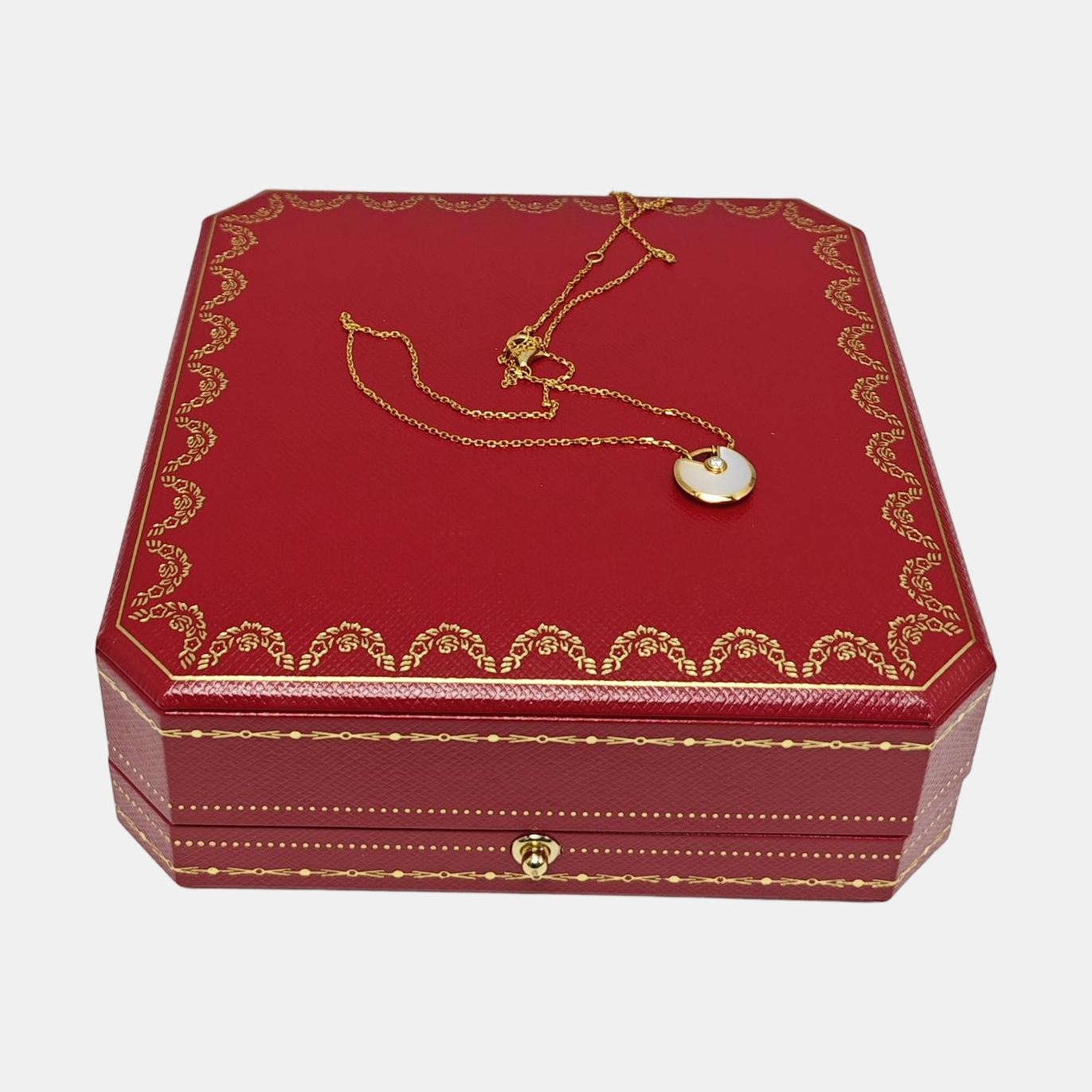AMULETTE DE CARTIER 18k Gold Necklace