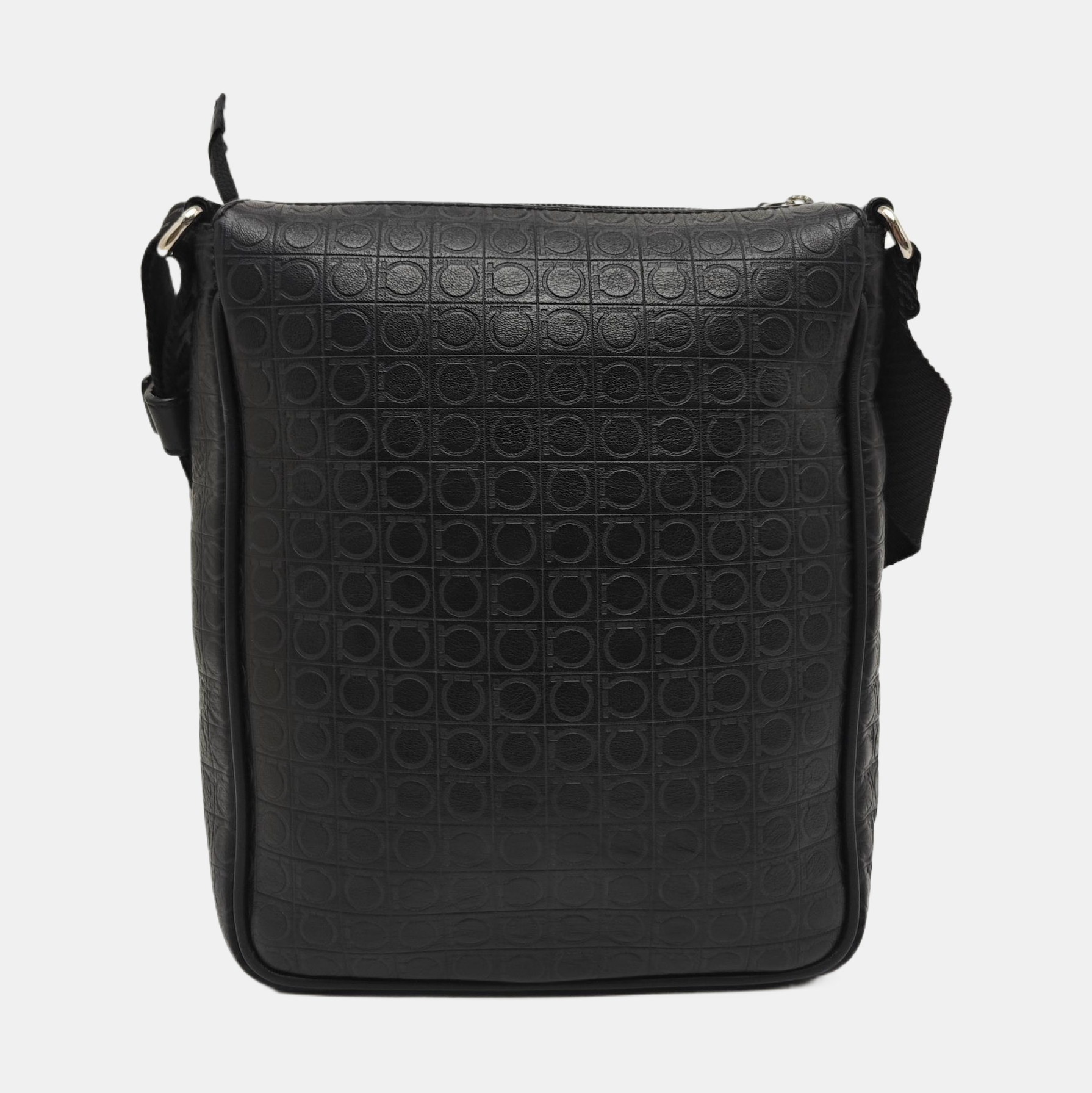 Gamma Soft Calfskin Black