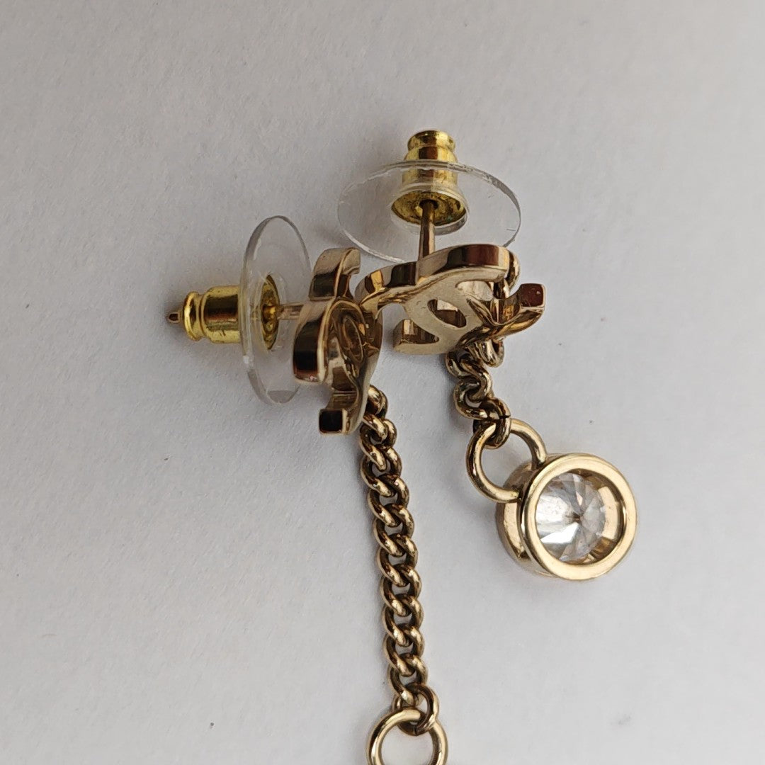 Metal Gold Stud Earrings