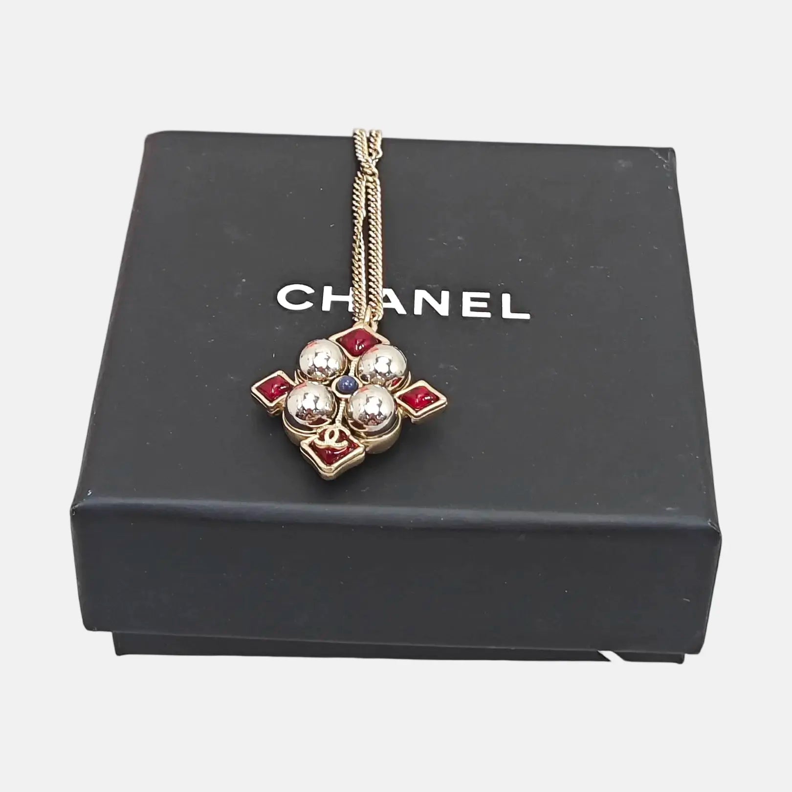 Metal Gold Necklace