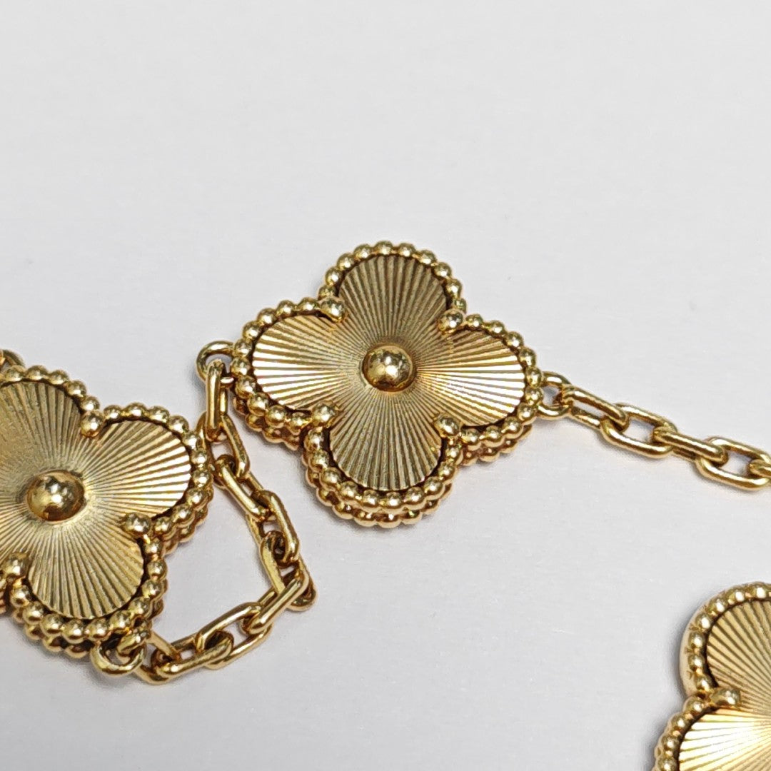 Vintage Alhambra 18k Gold Bracelet