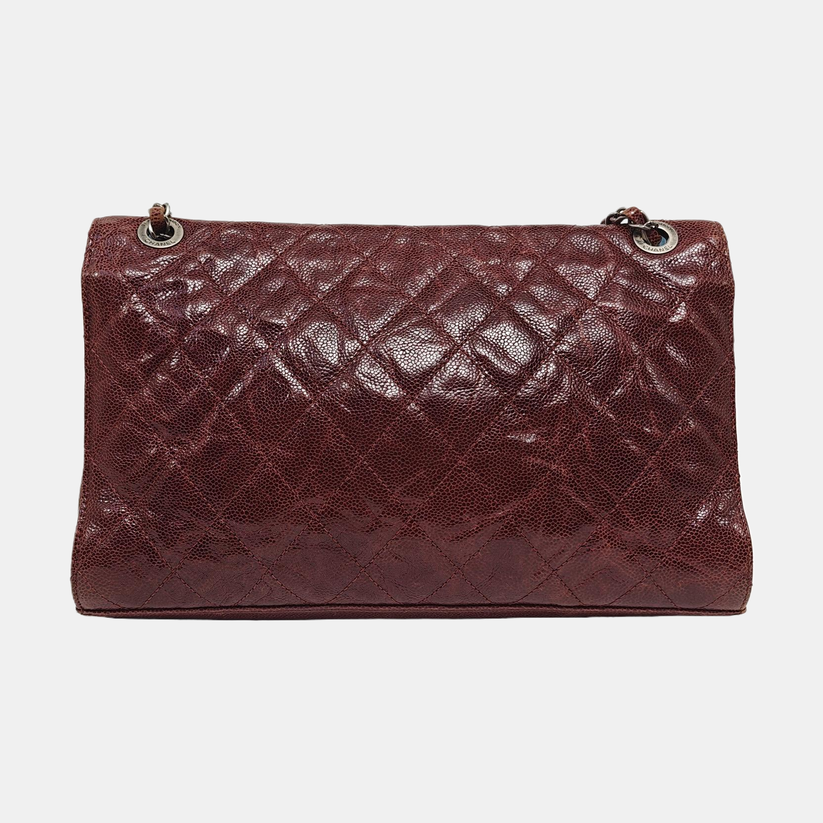 Authenticated pre-owned  CLASSIC FLAP Quilted Grained Calfskin Red - Shoulder Bag at Looply