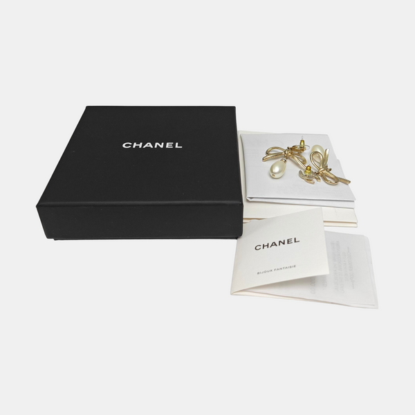 CC Logo Metal Gold Earrings