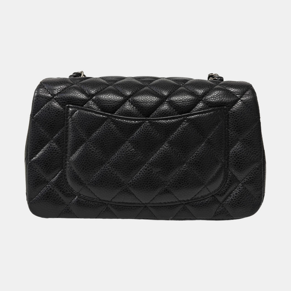 CLASSIC FLAP Mini Quilted Grained Calfskin Black