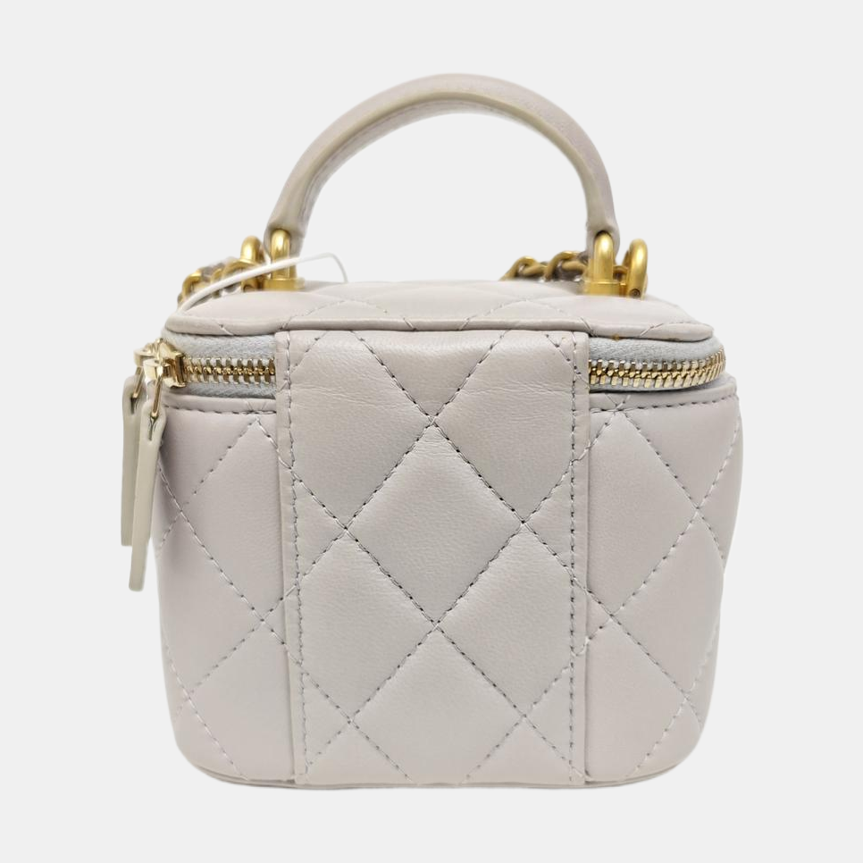 VANITY CASE Mini Quilted Lambskin Gray