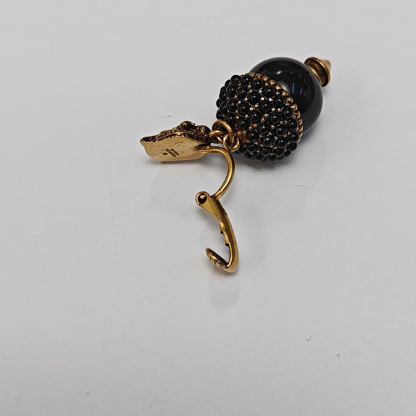 Metal Black Clip On Earrings
